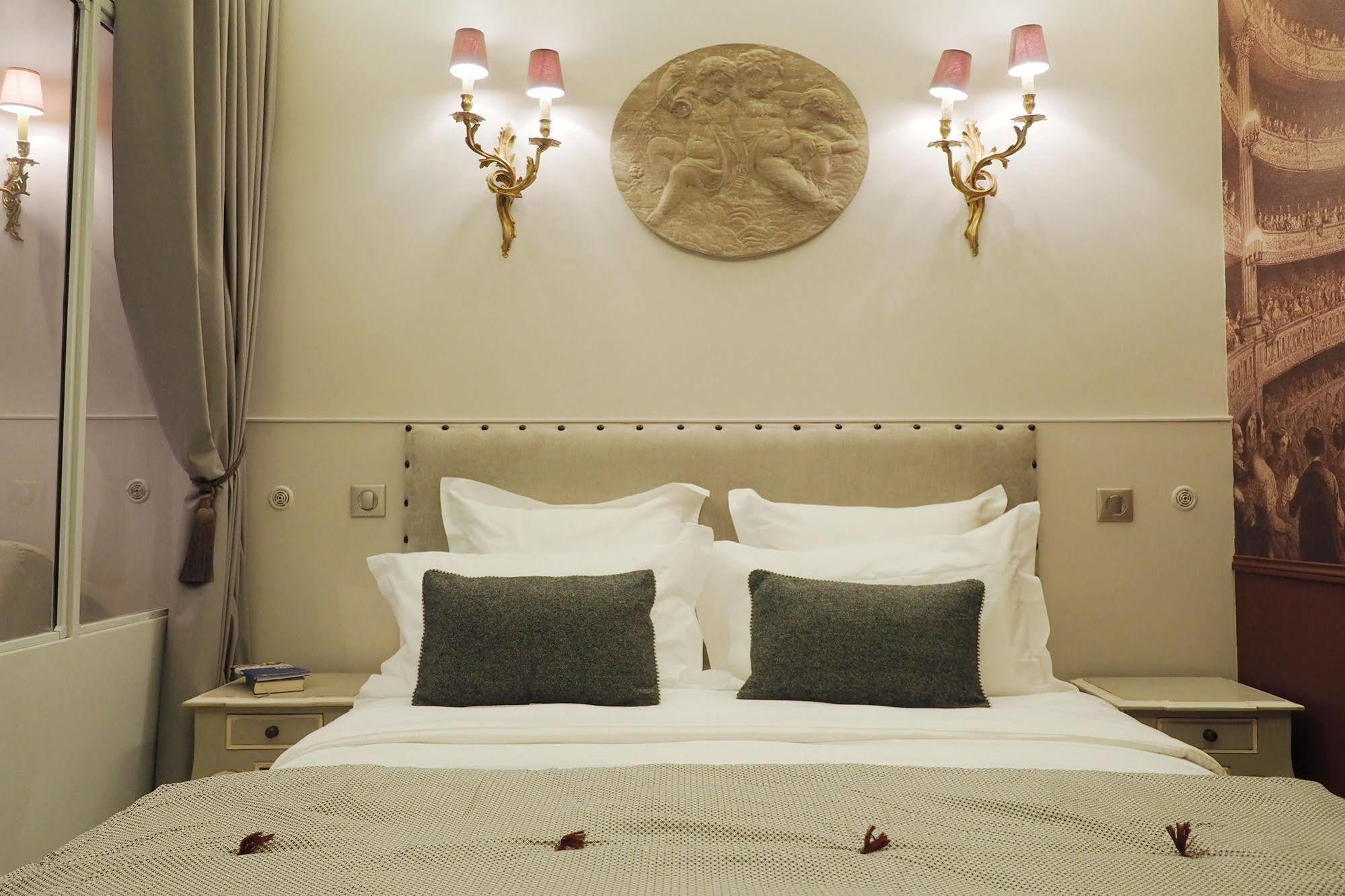 Palais Royal Chicsuites Париж Екстериор снимка